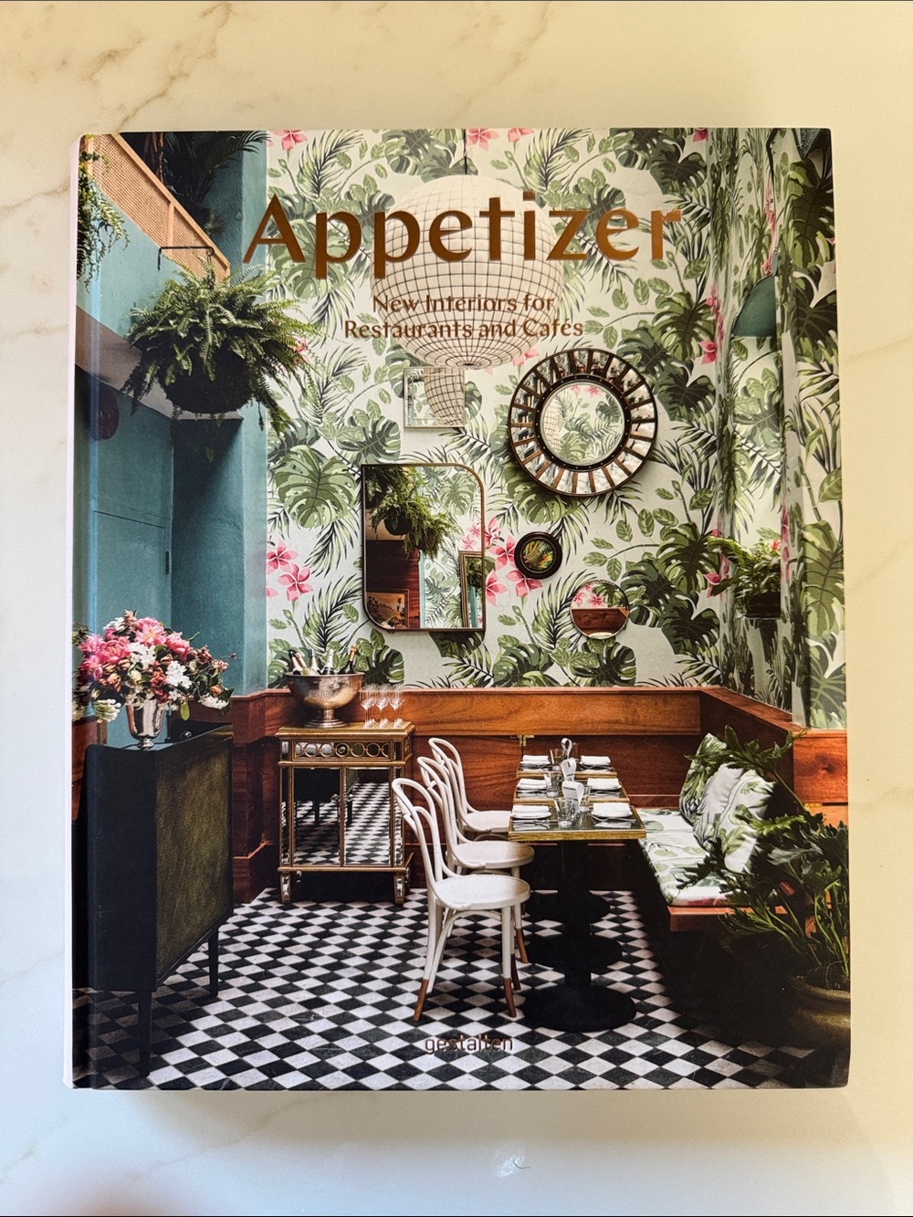 Appetizer Book - new interiors for restaurants and cafes